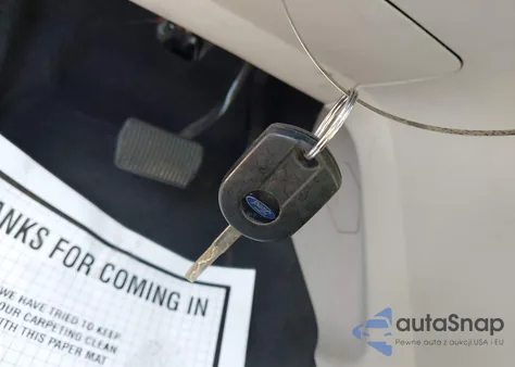 2017 Ford Escape Se from USA, damaged, VIN 1FMCU0GD2HUC37339